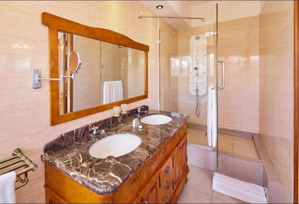 Pereybere Apartment With Breakfast And Private Balcony بيريبير المظهر الخارجي الصورة